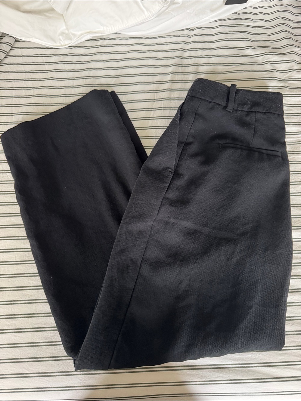 Aritzia Effortless Pants Black